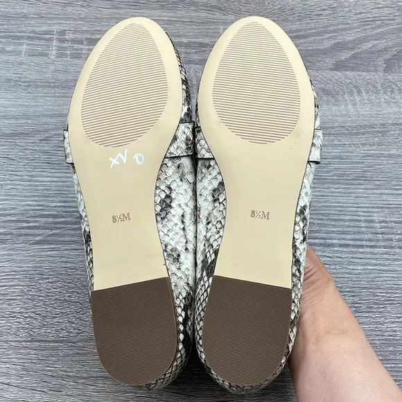 NEW! Talbots Ryan D-Ring Loafers Embossed. 8.5M. - Picture 14 of 15